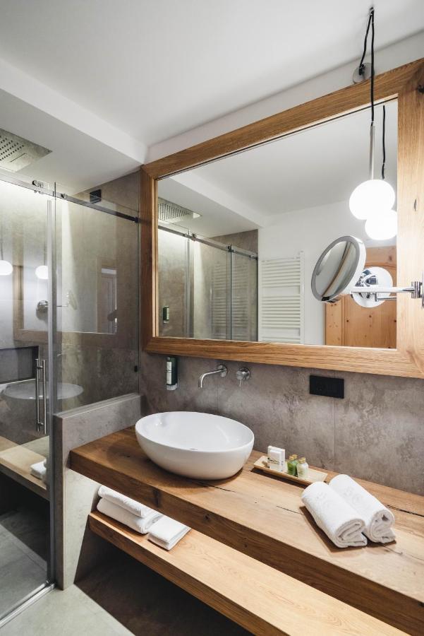 Hotel Colbricon Beauty & Relax ซานมาร์ตีโนดีกัสตรอสซา ภายนอก รูปภาพ